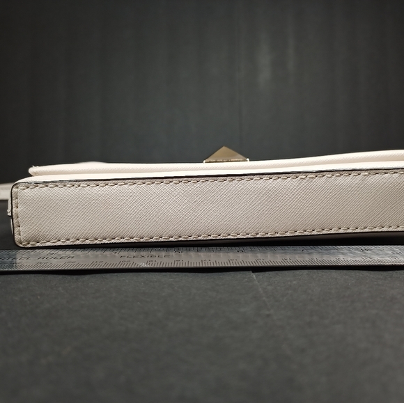 kate spade Accessories Kate Spade New York Off White Crossbody